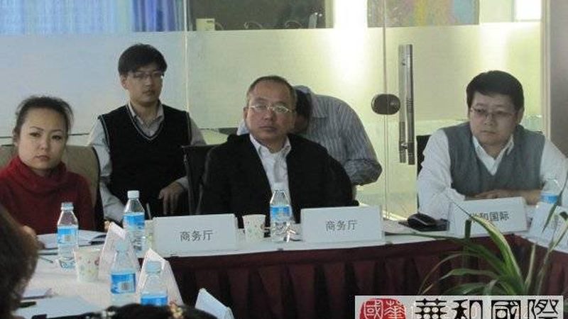 选择组织架构咨询的收费模式时，需要考虑以下因素：